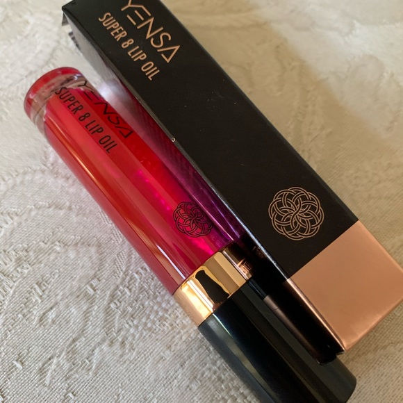 Yensa Super 8 Luxe Lip Oil Lipgloss in Pink Shine BNIB - Picture 7 of 16